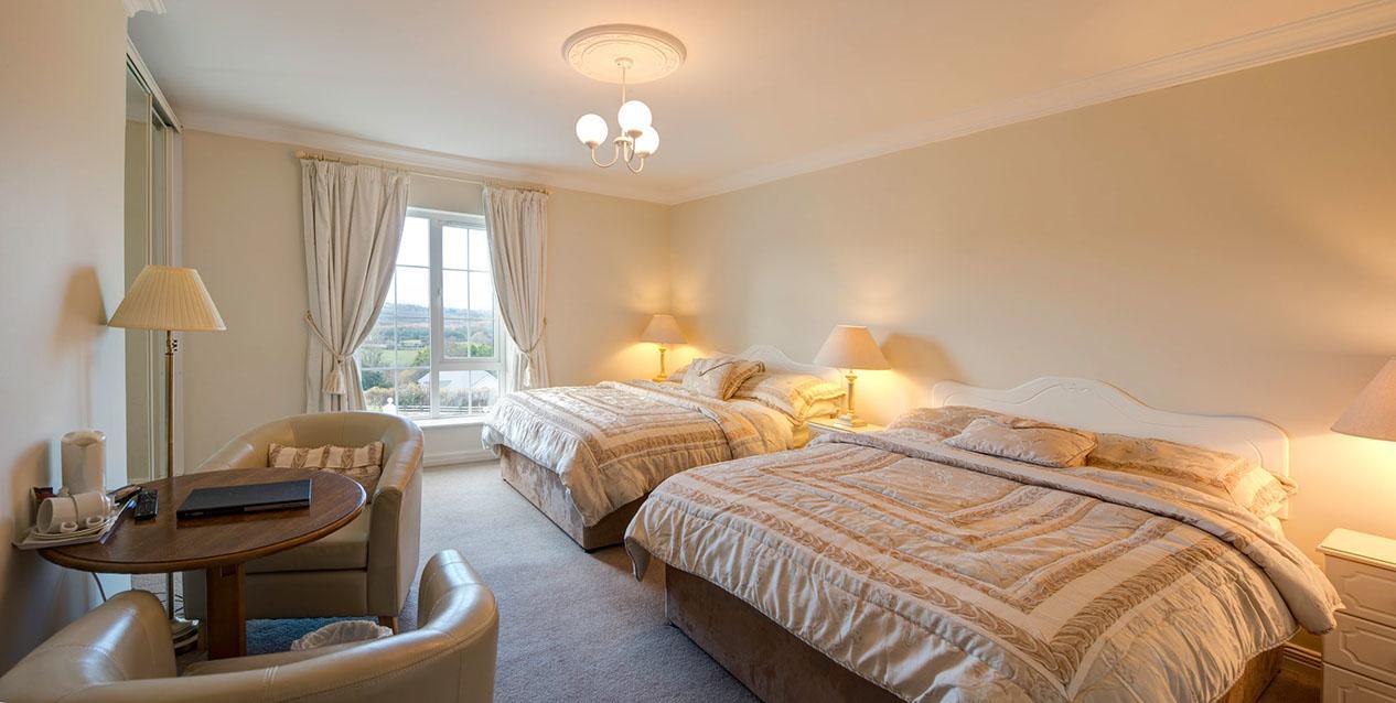 Carrabaun House Bed & Breakfast 4*