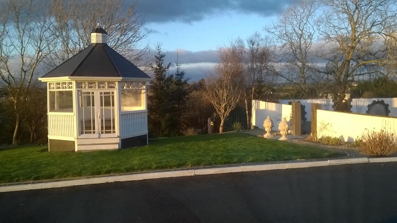 Carrabaun House Bed and breakfast